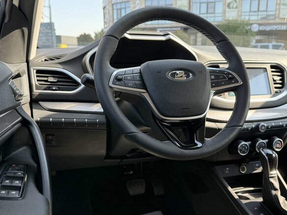 2026 Lada (ВАЗ) Vesta SW I Рестайлинг (NG), серебристый, 1885000 рублей - вид 9