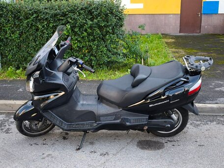 2011 Suzuki Burgman (SkyWave) 650, чёрный, 465000 рублей, вид 2