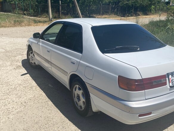 1999 Toyota Corona Premio X (T210), белый, 450000 рублей - вид 5