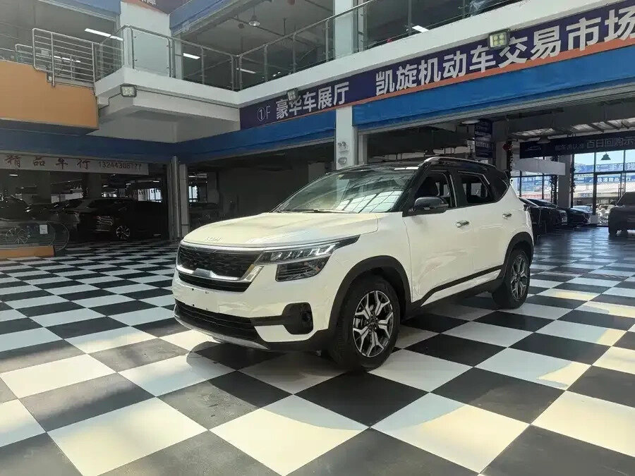 Открыть фотографии: Kia KX3
