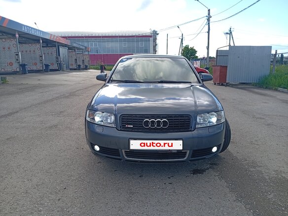 2002 Audi A4 II (B6), серый, 405000 рублей