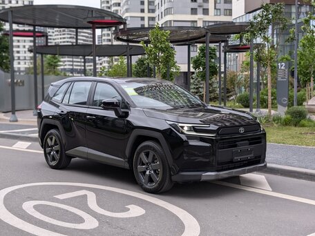 2026 Toyota RAV4 V (XA50), чёрный, 4180000 рублей, вид 1