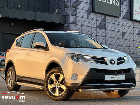 Toyota RAV4 IV (XA40)