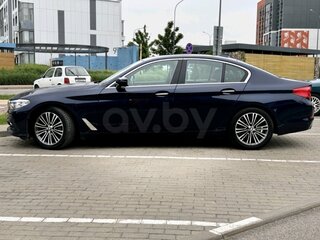 2017 BMW 5 серии 530i xDrive VII (G30/G31/G38), синий, 3500000 рублей, вид 4
