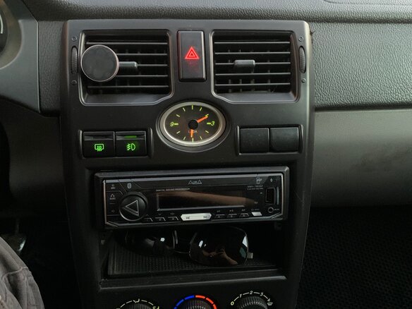 2010 Lada (ВАЗ) Priora I, серебристый, 300000 рублей - вид 5