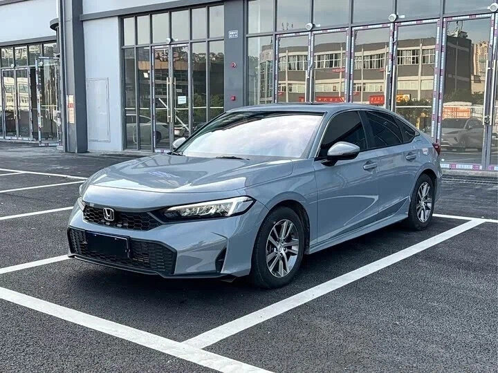 Открыть фотографии: Honda Civic XI Рестайлинг