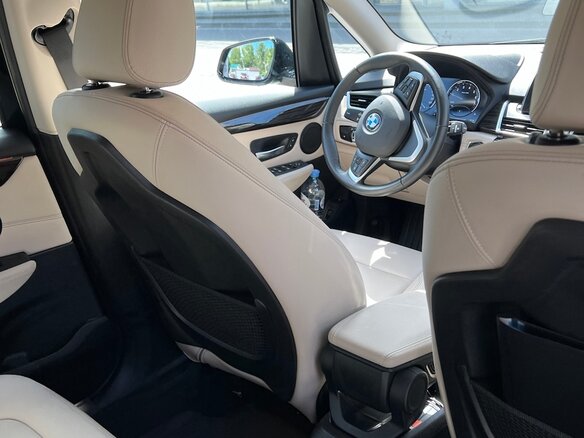 2019 BMW 2 серии Active Tourer 225xe F45 Рестайлинг, чёрный, 2900000 рублей - вид 17