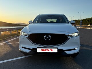 2017 Mazda CX-5 II, белый, 2800000 рублей, вид 3