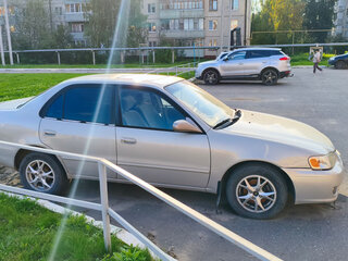 2000 Toyota Corolla VIII (E110) Рестайлинг, серебристый, 250000 рублей, вид 4