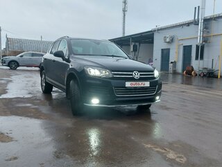 2013 Volkswagen Touareg II, чёрный, 2700000 рублей, вид 4