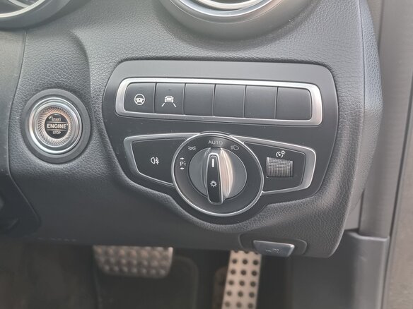 2018 Mercedes-Benz C-Класс 180 IV (W205), чёрный, 1999990 рублей - вид 17