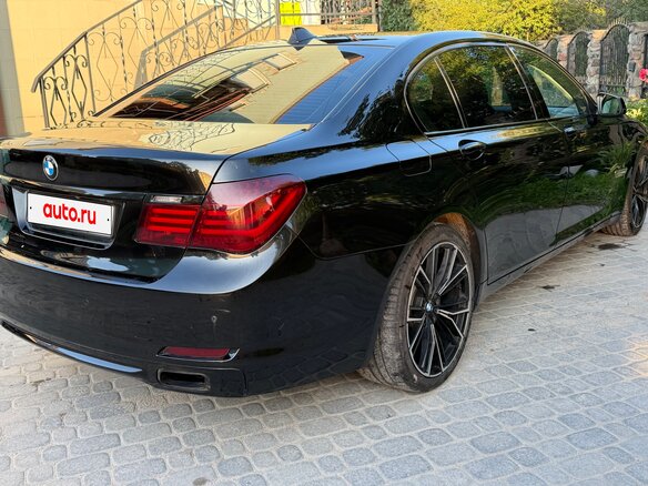 2009 BMW 7 серии Long 730Ld V (F01/F02/F04), чёрный, 1750000 рублей - вид 1