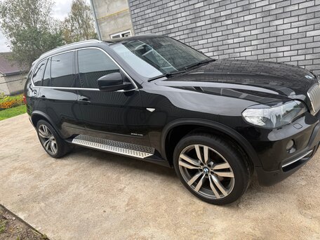 2009 BMW X5 4.8i II (E70), чёрный, 3500000 рублей, вид 4