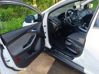 2013 Ford Focus III, белый, 415000 рублей, вид 5