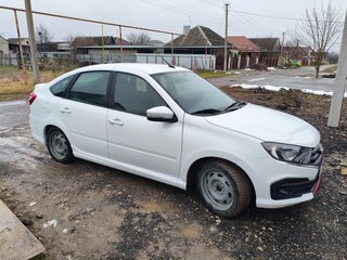 2024 Lada (ВАЗ) Granta Drive Active I Рестайлинг, белый, 950000 рублей, вид 2