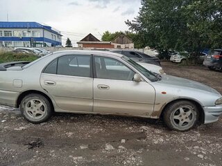 1992 Mitsubishi Galant VII, серый, 195000 рублей, вид 2