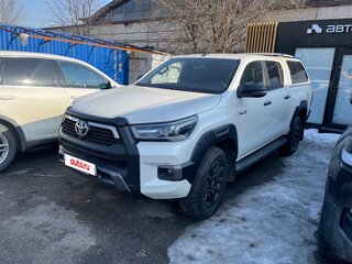 2021 Toyota Hilux VIII Рестайлинг 2, белый, 4750000 рублей, вид 1