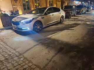 2013 Kia Quoris I, серый, 1550000 рублей, вид 1