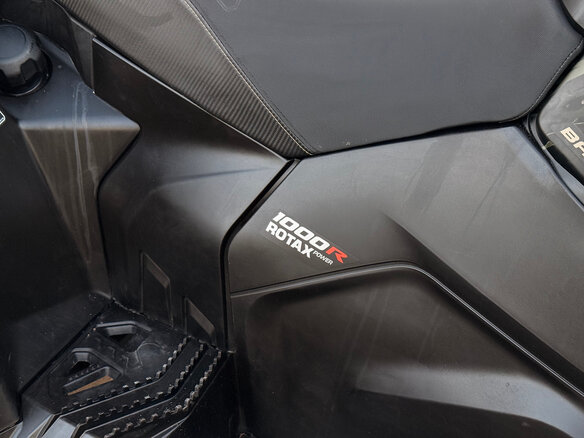 2026 BRP Can-Am Outlander X MR 1000R, чёрный, 2100000 рублей - вид 23