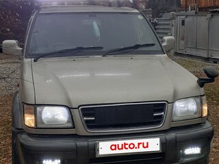 2000 Isuzu Bighorn II, золотистый, 1000000 рублей, вид 1