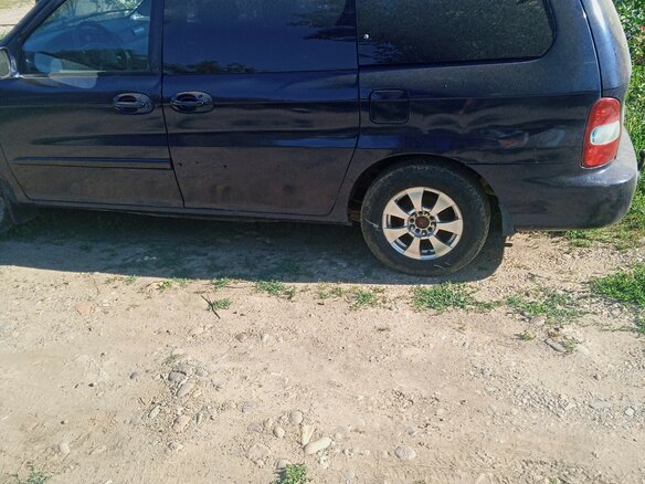 2000 Kia Carnival I, синий, 390000 рублей - вид 2