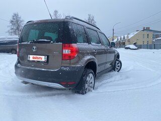 2010 Skoda Yeti I, коричневый, 570000 рублей, вид 4