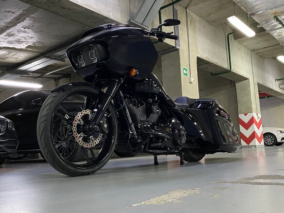 2016 Harley-Davidson Road Glide Special, чёрный, 3200000 рублей - вид 4