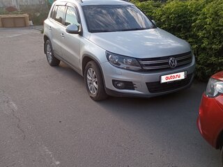2011 Volkswagen Tiguan I, серебристый, 950000 рублей, вид 2