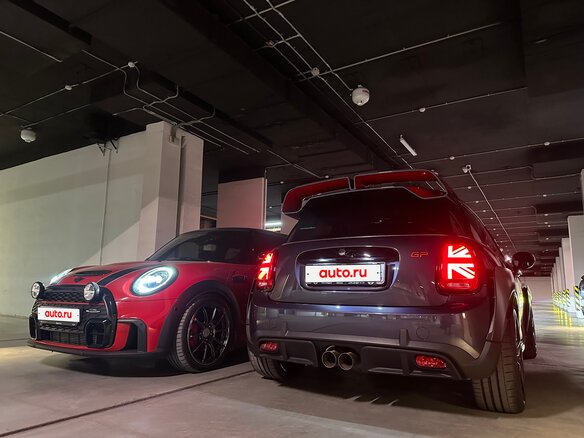 2020 Mini Hatch JCW John Cooper Works GP III (F55/F56) Рестайлинг, серый, 5500000 рублей - вид 36
