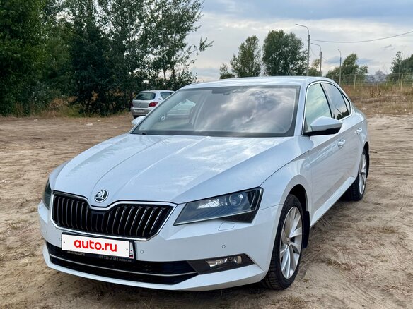 2019 Skoda Superb III, белый, 2050000 рублей - вид 1
