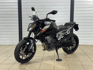 2019 KTM 790 Duke, чёрный, 615000 рублей, вид 1