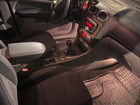 2008 Ford Focus II Рестайлинг, зелёный, 499999 рублей - вид 9