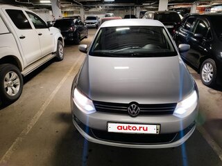 2011 Volkswagen Polo V, серебристый, 610000 рублей, вид 1