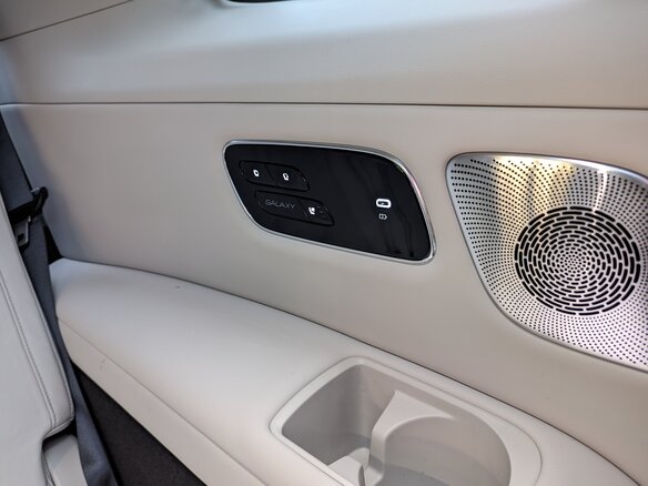 2026 Geely Galaxy M9 210, серый, 6200000 рублей - вид 28