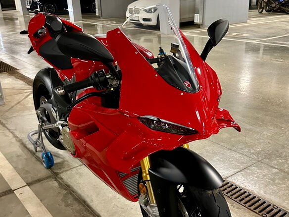 2024 Ducati Panigale V4, красный, 3950000 рублей - вид 14