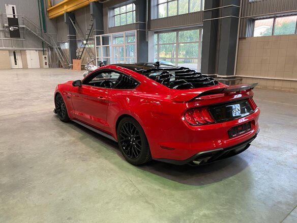2019 Ford Mustang VI Рестайлинг, красный - вид 5