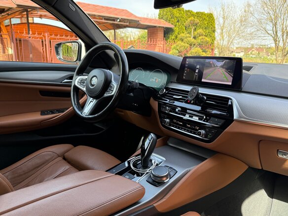 2018 BMW 5 серии 530d VII (G30/G31/G38), белый, 3599000 рублей - вид 9