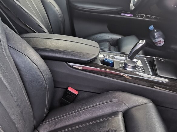2017 BMW X5 30d III (F15), чёрный, 4380000 рублей - вид 4