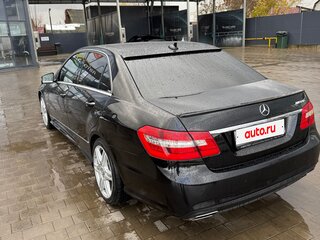 2012 Mercedes-Benz E-Класс 300 IV (W212, S212, C207), чёрный, 1800000 рублей, вид 4