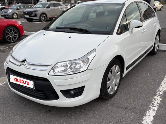 2009 Citroen C4 I Рестайлинг, белый, 320000 рублей - вид 8