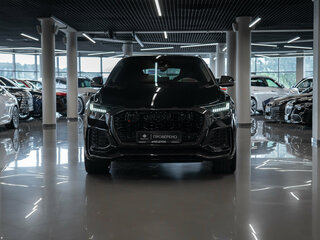 2022 Audi RS Q8 I, чёрный, 14100000 рублей, вид 3