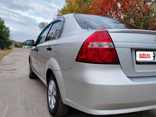 2008 Chevrolet Aveo I Рестайлинг, серебристый, 395000 рублей, вид 5