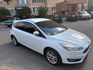 2015 Ford Focus III Рестайлинг, белый, 1200000 рублей, вид 4