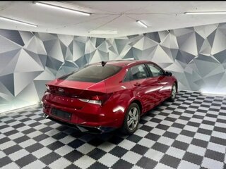 2020 Hyundai Avante VII, красный, 1350000 рублей, вид 2