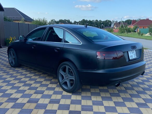2009 Audi A6 III (C6) Рестайлинг, чёрный, 1000000 рублей - вид 2