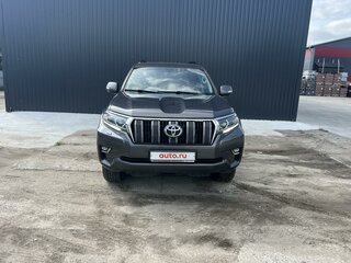 2019 Toyota Land Cruiser Prado 150 Series Рестайлинг 2, серый, 6000000 рублей, вид 2