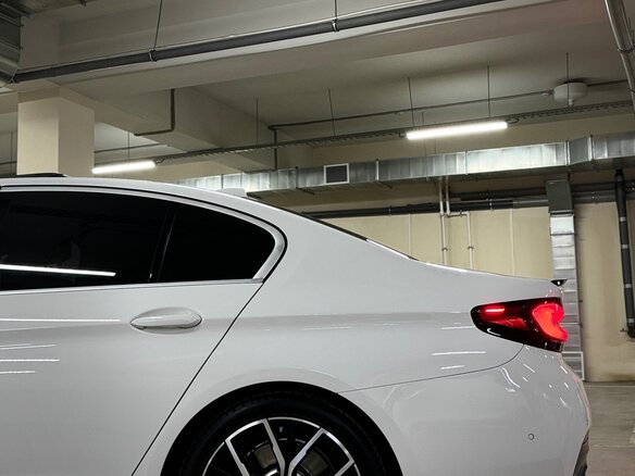 2020 BMW 5 серии 530i VII (G30/G31/G38) Рестайлинг, белый, 5250000 рублей - вид 6
