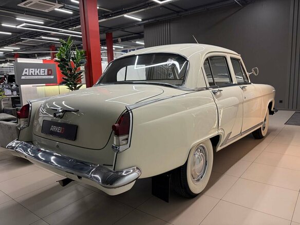 1968 ГАЗ 21 «Волга» 21Р, белый, 3300000 рублей - вид 8
