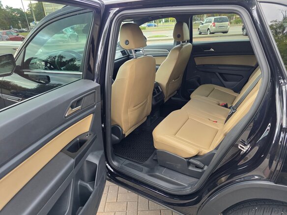 2019 Volkswagen Atlas Cross Sport I, чёрный, 3250000 рублей - вид 15