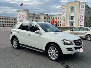 2011 Mercedes-Benz M-Класс 350 II (W164) Рестайлинг, белый, 1750000 рублей, вид 4